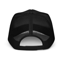 Charger l'image dans la galerie, W Casquette trucker en mousse