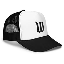 Charger l'image dans la galerie, W Casquette trucker en mousse