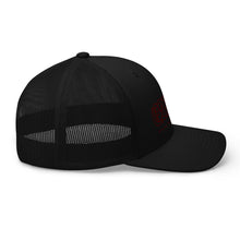 Charger l'image dans la galerie, W9VE EARTH Casquette Trucker